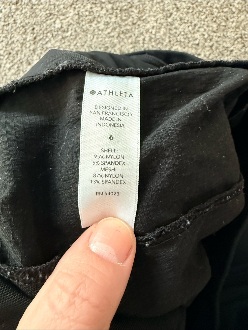 Athleta Trekkie North Joggers Black Size 6 Lightweight Zip Pocket - Picture 6 of 6
